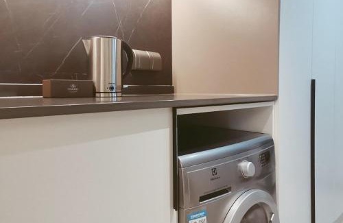 Han Yang Hotel | Somerset Future Center Wuhan