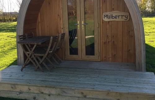 East Huntspill Apartment | Somerset glamping pod with access to adventure activities.