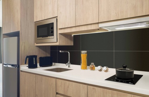 Tha Thaewawong Apartment | Somerset Harbourview Sri Racha