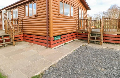 Kiplin Cottage | SOMERSET LODGE, pet friendly, character holiday cottage in Kiplin