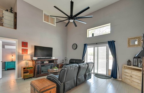 Somerton House | Somerton Home with Fireplaces - Near Casino!