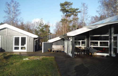 Grena Strand House | Sommerhus Grenaa Strand Beliggenhed Super Strand og Hede Placering Naturgrund