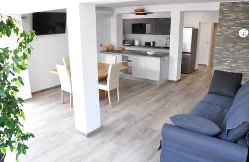 Izola Apartment | Sončna pot 14, Izola, 6310