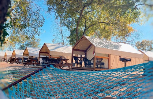 Prairie Lea Cabin | Son's Blue River Camp Glamping Cabin U