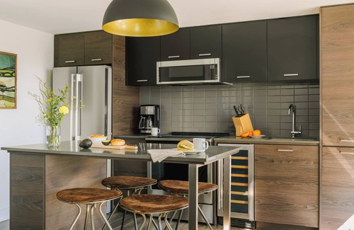 Little Portugal Apartment | Sonder at Artesa | One-Bedroom Apartment w/Balcony