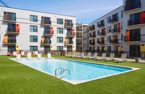 Midtown Apartment | Sonder at Mid Main Lofts