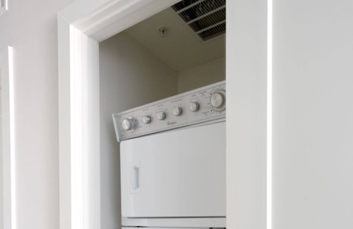 Midtown Apartment | Sonder at Mid Main Lofts