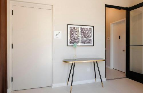 Old City Apartment | Sonder by Marriott Bonvoy The Edison Apartments Old City