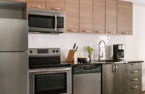 International District Apartment | Sonder Penny Lane | Queen Studio Apartment
