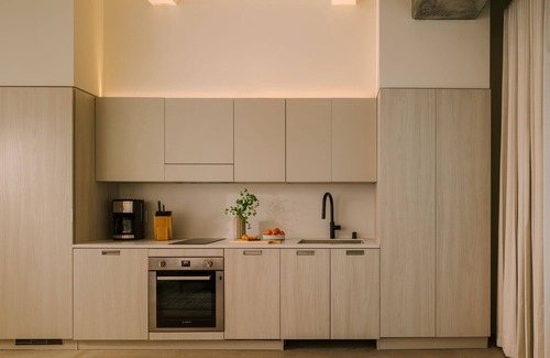 Historic Core Apartment | Sonder The Craftsman | Accessible King Studio w/City View
