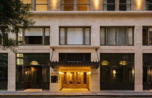 Historic Core Apartment | Sonder The Craftsman | Accessible King Studio w/City View