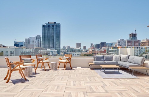 East Village Apartment | Sonder The Leo
