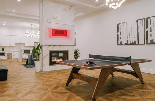 Midtown Village Apartment | Sonder The Witherspoon | Accessible One-Bedroom Apartment