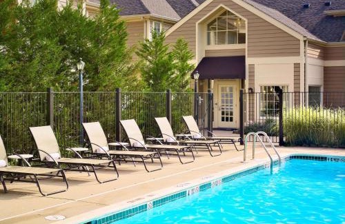 Schaumburg Hotel | Sonesta ES Suites Chicago - Schaumburg