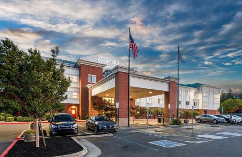 Vacaville Hotel | Sonesta Essential Vacaville Napa Valley