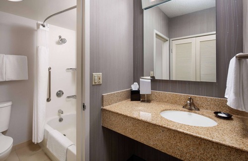 Laguna Hills Hotel | Sonesta Select Laguna Hills Irvine Spectrum