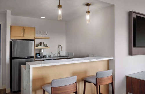 White Plains Hotel | Sonesta White Plains Downtown