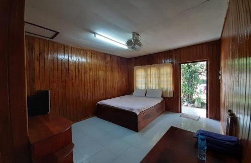 Thakhek Hotel | Song Lao Guesthouse