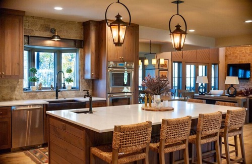 Driggs House | Songbird Ranch - Luxury 8 BR Home