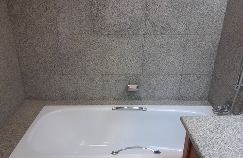 Suphan Buri Hotel | Songphanburi Hotel