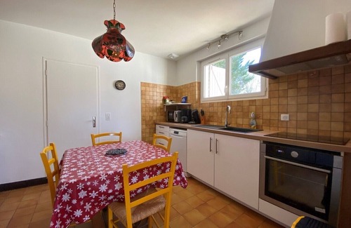 Souillac Villa | Soniette is a traditional holiday home with a private swimming pool