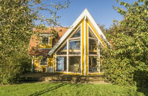 Falshoft House | Sonnenblumenhaus