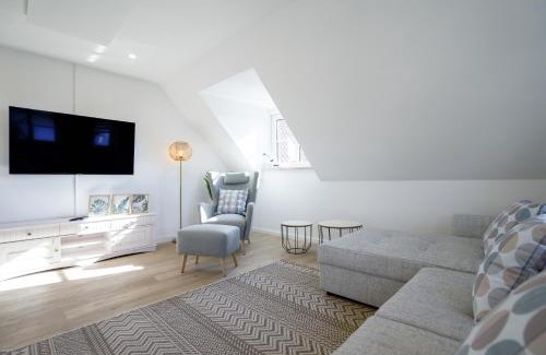 Suederhafen Apartment | Sonnenglück - Helle und moderne Ferienwohnung am Meer