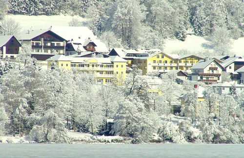 Sattendorf House | Sonnenhügel Doppelzimmer mit Balkon - All-inclusive Hotel Sonnenhügel