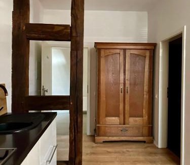 Barbelroth House | Sonnenhof 1737 - Ferienzimmer & Apartments