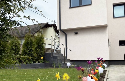 Brauneberg House | Sonnenlay Lounge - Das Haus