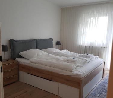Rechberghausen Apartment | Sonnige 3 Zimmer Ferienwohnung Sun Mountain