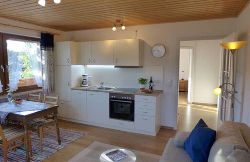 Fischlohe Apartment | Sonnige Ferienwohnung für 4 Familienurlaub