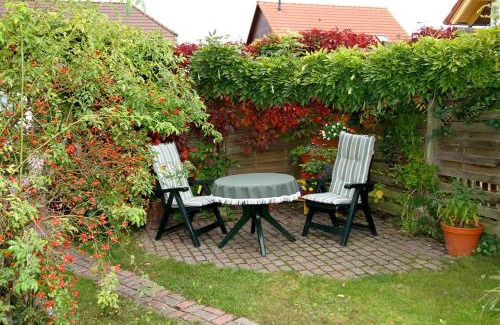 Sassnitz Apartment | Sonnige Souterrain-Ferienwohnung