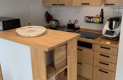 Bad Segeberg Apartment | Sonniges Stadt-apartment - Appartement/fewo, Dusche, WC, Ruhig 1.og