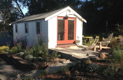 Petaluma Cottage | Sonoma Country Cottage, On 50 Acre Ranch - Big Views, A Magical Spot.