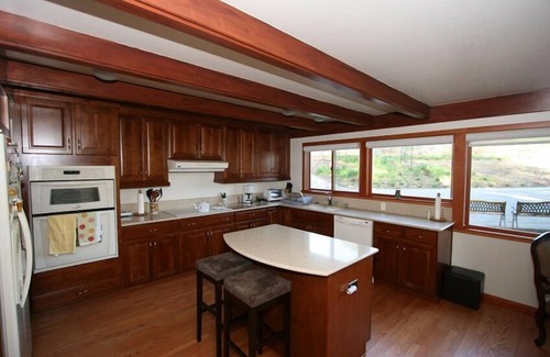 Santa Rosa Villa | Sonoma Mountain vineyard houe n30 minutes from Napa