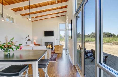 Vineburg House | Sonoma-Napa Wine Country Retreat Surrounded By Vineyards, Views, & Privacy