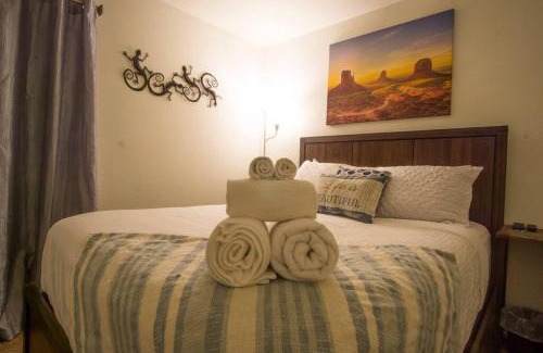 Tucson House | Sonoran Sanctuary w/Garage, WFH Setup by I-10 & Downtown