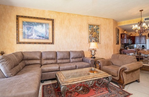 Oriente Condo | Sonoran Sun E-102 Sunny Surprise Spacious Ground Floor Ocean Front Condo