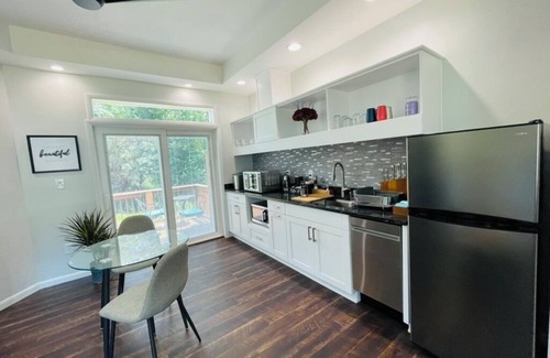 Charlottesville House | SONSAK - 943 Jefferson Lake Drive