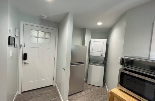 Charlottesville House | SONSAK - 943 Jefferson Lake Drive