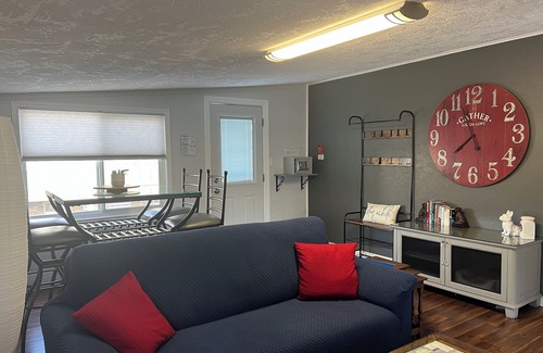 Sooke Apartment | Sooke's Downtown Retreat; comfort and convenience in the heart of town!