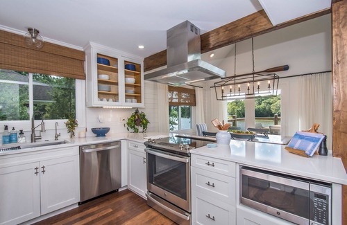 Chapin House | Soothing 3-bedroom house on Lake Murray!