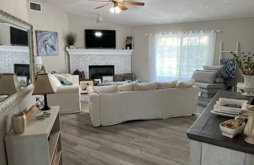Winter Park House | Soothing 3-bedroom house with AC in Winter Park