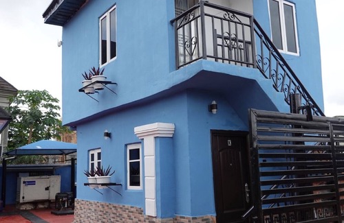 Benin City Apartment | Soothing apartment with AC in vibrant Benin City