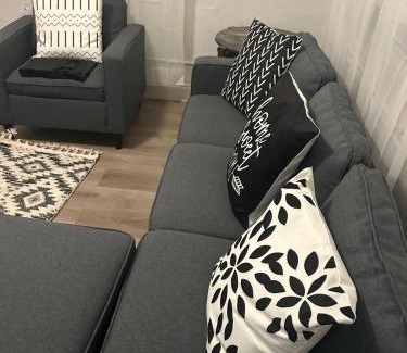 Pompano Beach Villa | Soothing bungalow with AC in Pompano