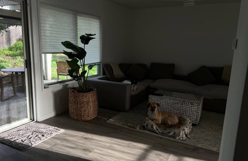 La Presa House | Soothing townhome with WiFi in Spring Valley