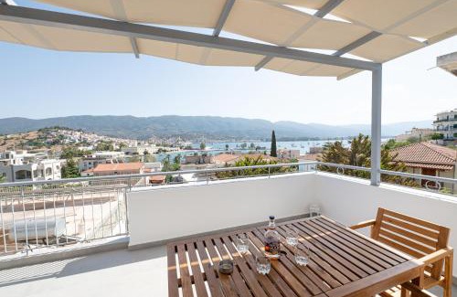 Poros Apartment | Sophie's Apartments 5 & 6