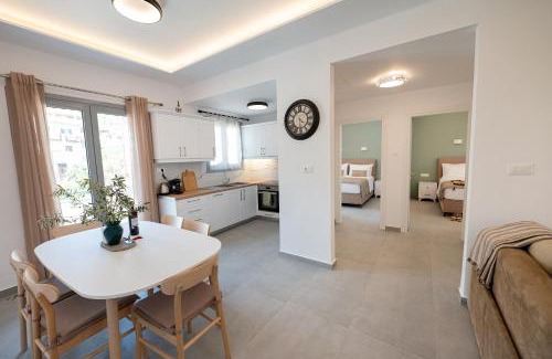 Poros Apartment | Sophie's Apartments 5 & 6