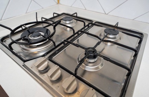 Jumeirah Village Circle Apartment | Sophisticated 1 bedroom apartment that sleeps 4 in JVC!